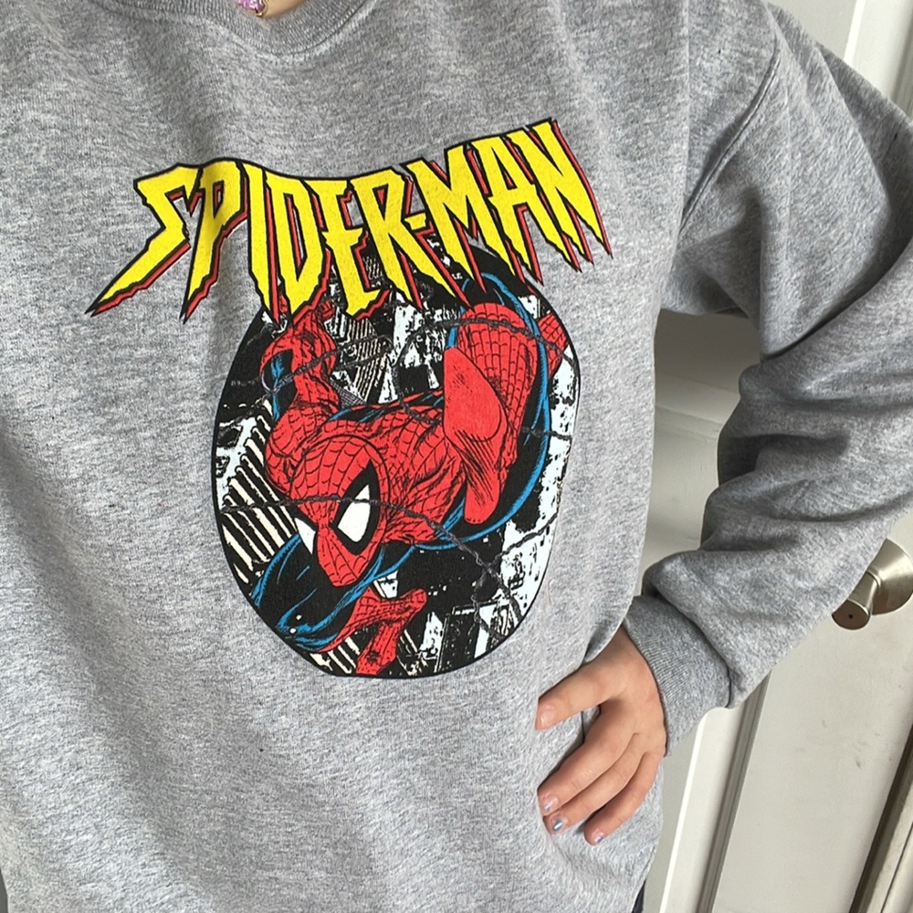 Marvel Spider-Man Medium Grey Crewneck W/ Front and Back design🕷️🕸️